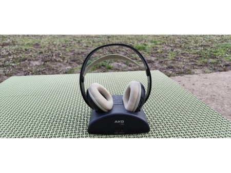 BEZICNE SLUSALICE Z15